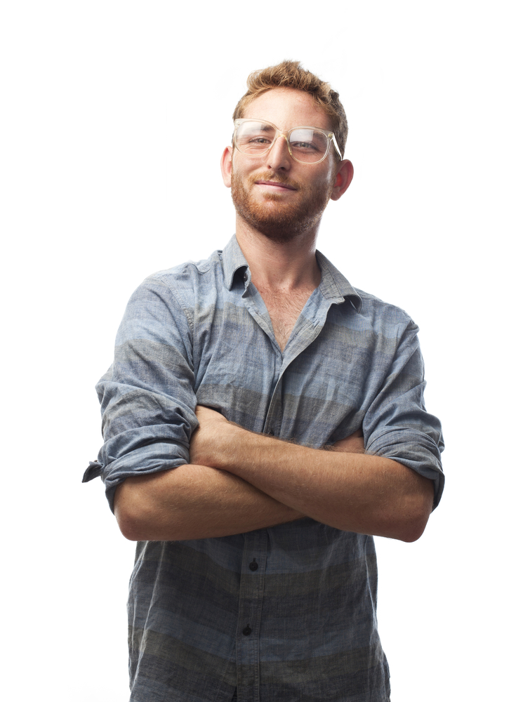  A Little Grit, A Lot of Style – The Shirt That Mixes Cool Tones with Hot Looks