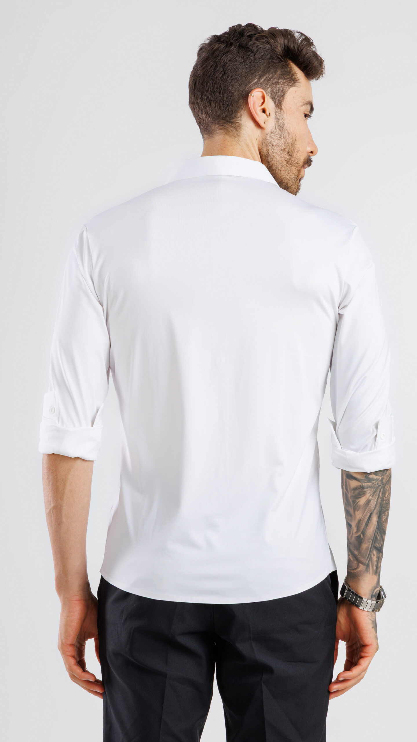 Anti-Odor Shirts for Frequent Flyers